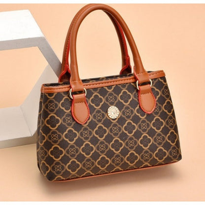 Fashionable handbag girl