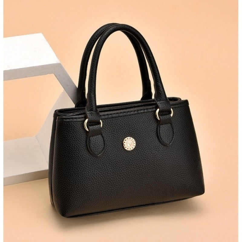 Fashionable handbag girl