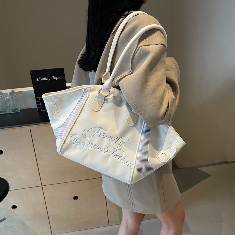 Fashionable bowling handbag for women