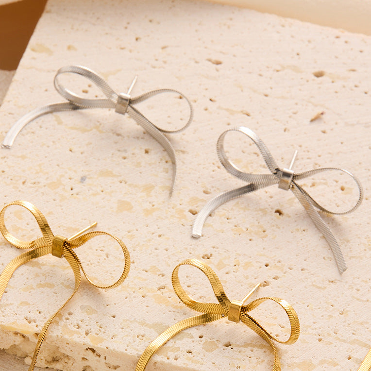 Titanium Steel Gold-Plated Choker Necklace