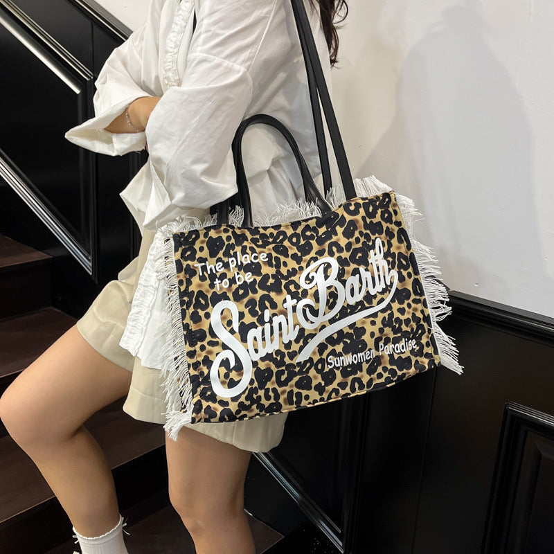 Large-capacity beach handbag